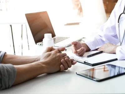 MEDICAL ASSESSMENTS IN UAE : Shared Decision Making in Healthcare - Patient and Doctor Collaboration